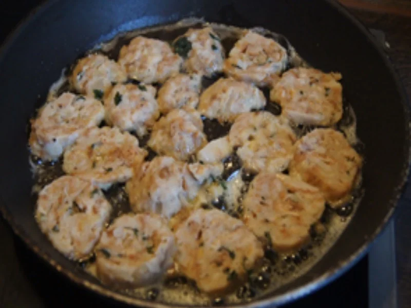 Rezept: Gebratene Semmelknödel mit Ei Bild Nr. 3 Gebratene Semmelknödel mit Ei - Rezept - Bild Nr. 3