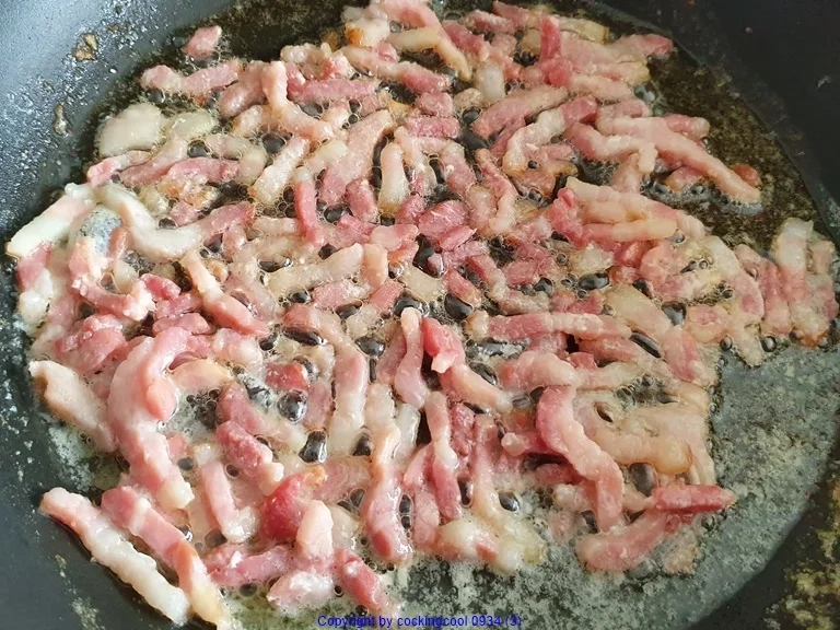 Pastinakeneintopf mit panierten Kalbsschnitzelchen - Rezept - Bild Nr. 6