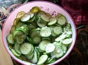 Gurkensalat mit Joghurt - Rezept