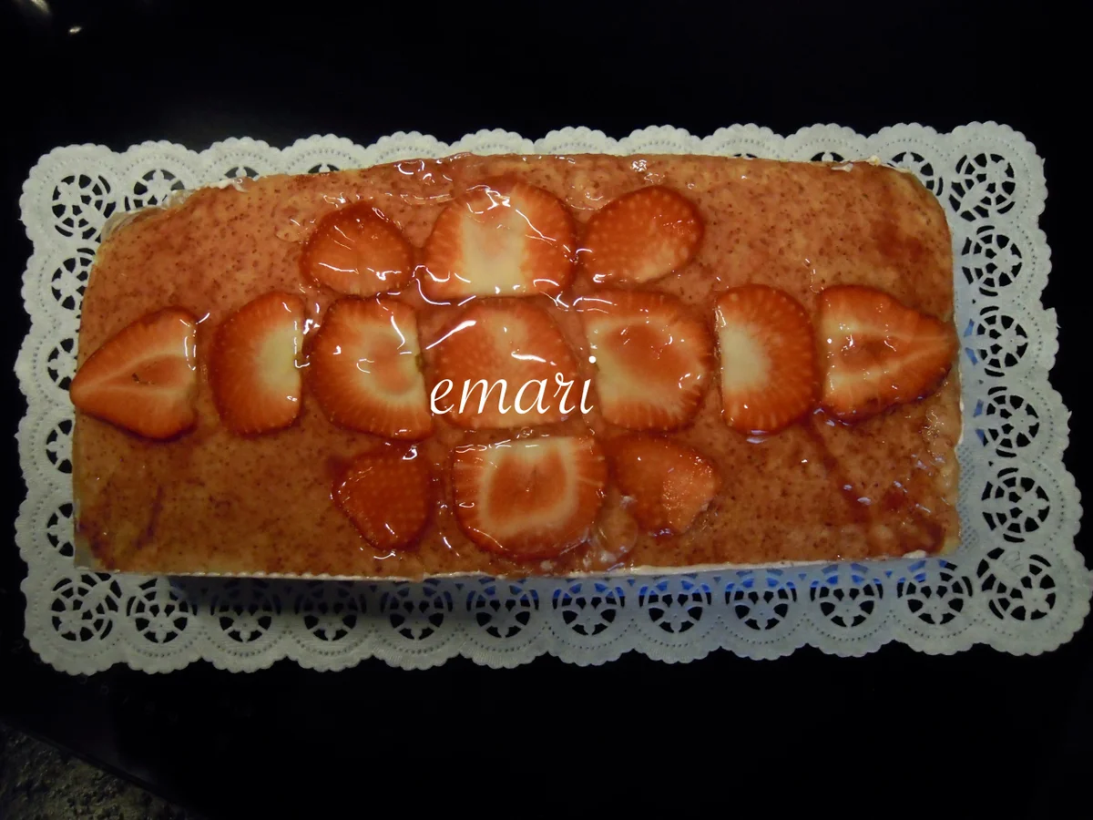 Rezept: Topfen - Erdbeer - Schnitten Bild Nr. 21 Topfen - Erdbeer - Schnitten - Rezept - Bild Nr. 21