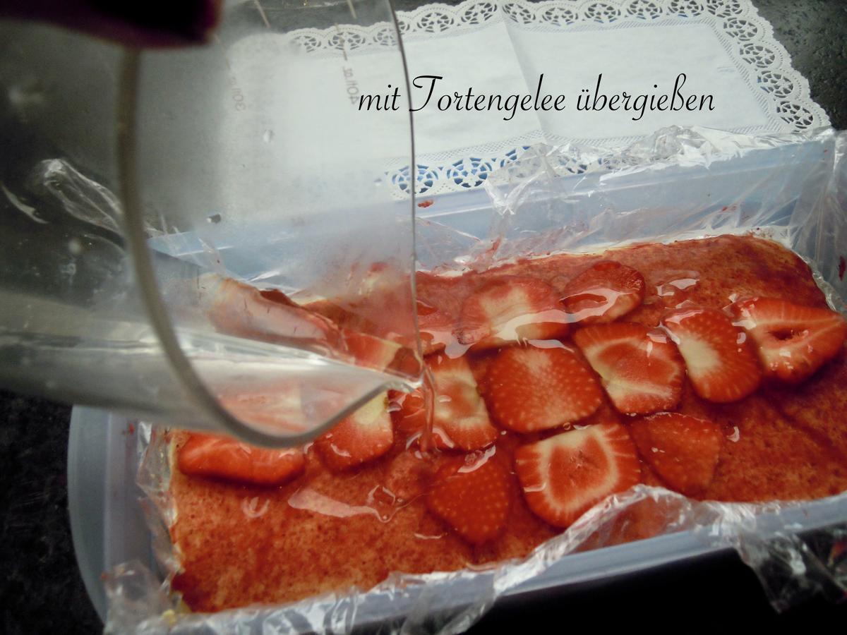Topfen - Erdbeer - Schnitten - Rezept - Bild Nr. 20