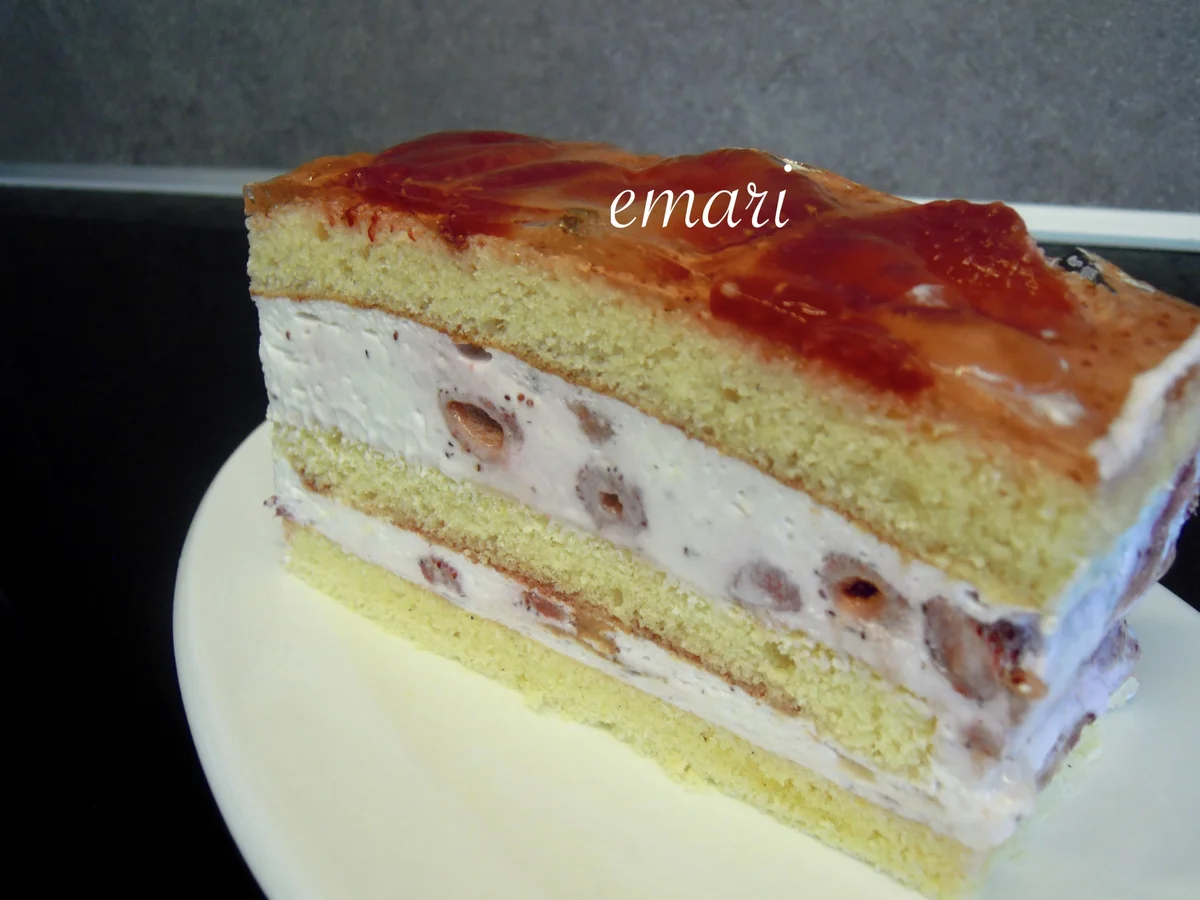 Rezept: Topfen - Erdbeer - Schnitten Bild Nr. 10420 Topfen - Erdbeer - Schnitten - Rezept - Bild Nr. 10420