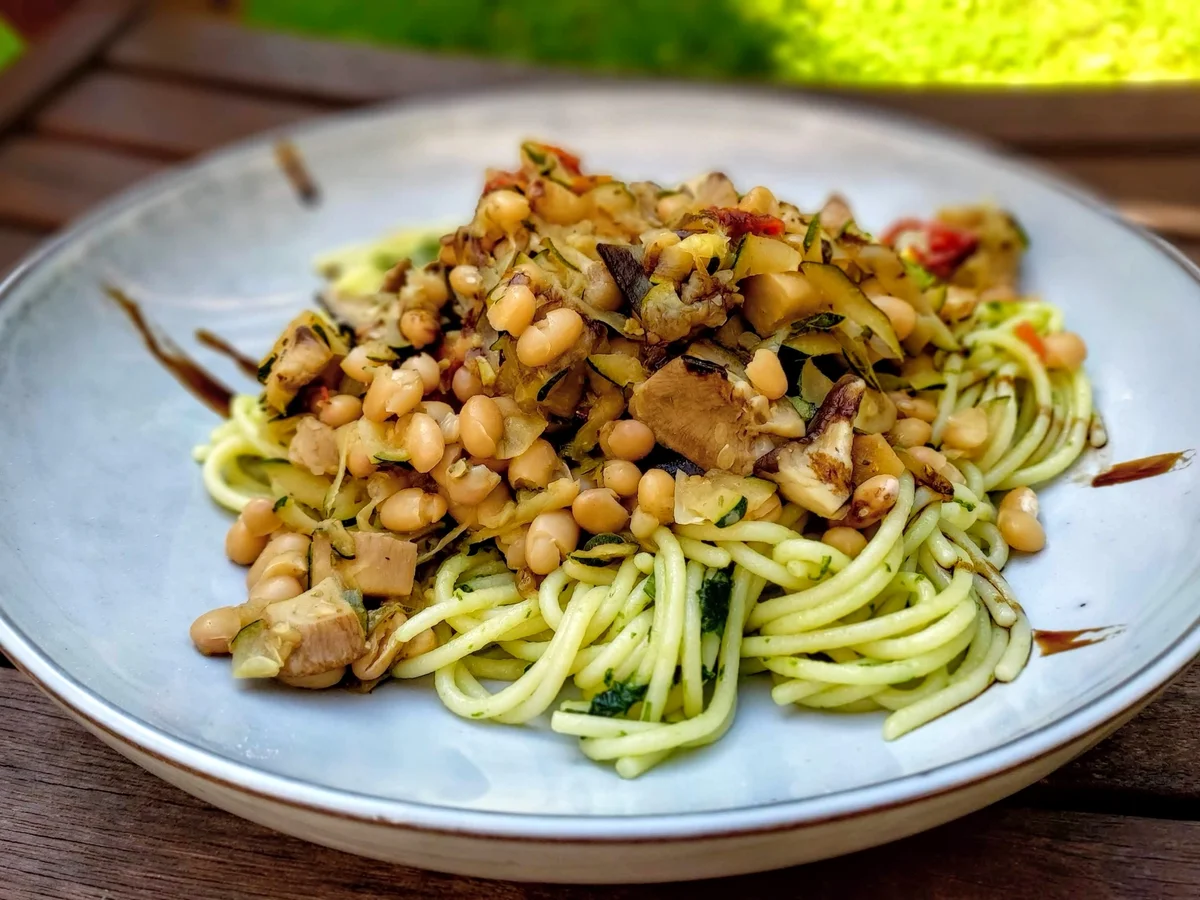 Rezept: Mediterrane Spaghetti Bild Nr. 19 Mediterrane Spaghetti - Rezept - Bild Nr. 19