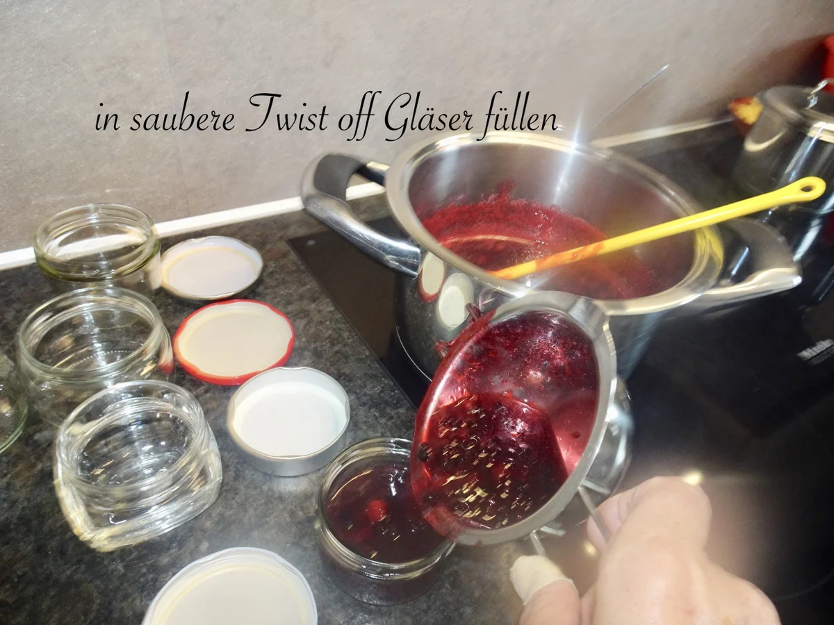 bunter Holunder Röster - bei uns heißt das "Hollerkoch" - Rezept - Bild Nr. 14622