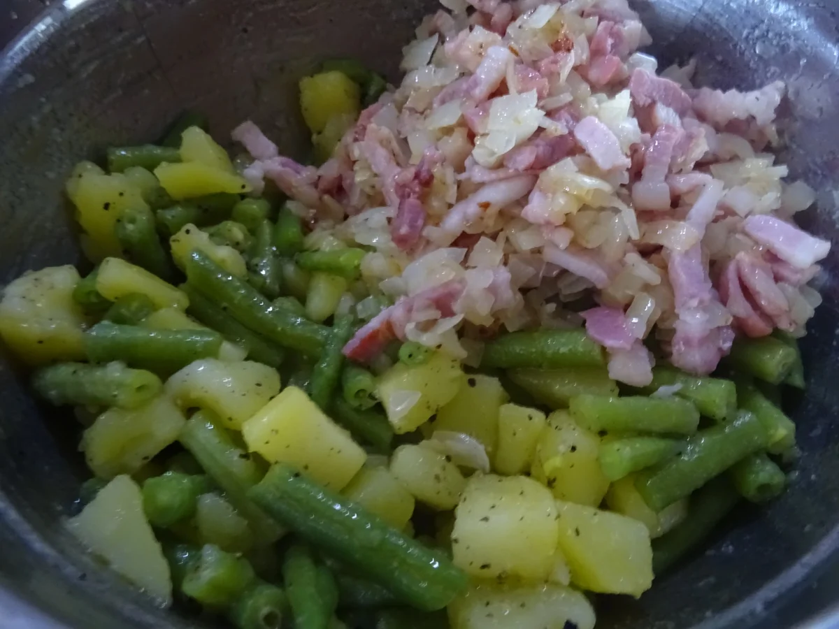 Cordon bleu vom Lamm mit Bauernsalat und Schafskäse-Creme - Rezept - Bild Nr. 10