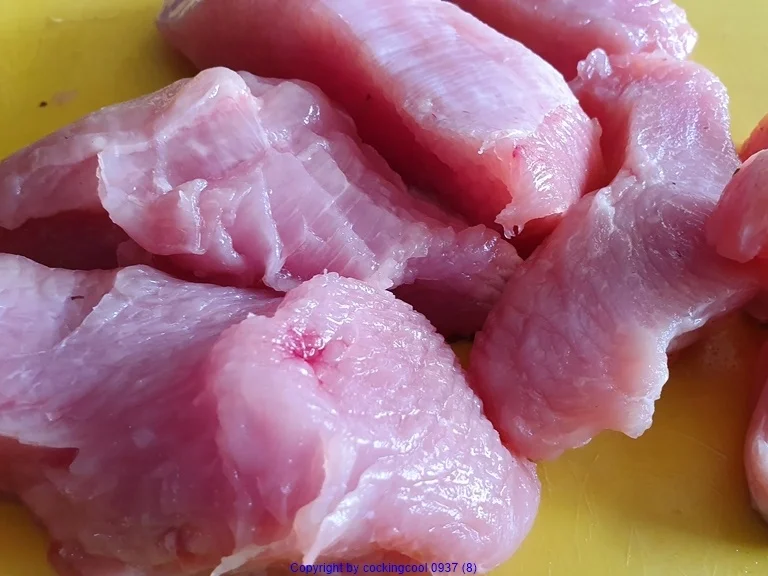 Putengulasch mit Pilzen schnell gemacht - Rezept - Bild Nr. 6