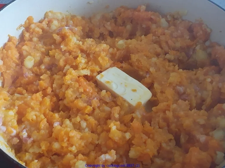 Putengulasch mit Pilzen schnell gemacht - Rezept - Bild Nr. 13