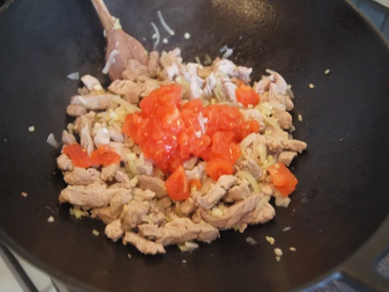 Rezept: Schweinefilet süß-sauer mit Drillingen und Salat Bild Nr. 18 Schweinefilet süß-sauer mit Drillingen und Salat - Rezept - Bild Nr. 18