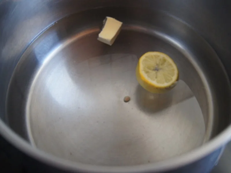 Rezept: Spargel mit schneller Hollandaise, Serrano Schinken und Drillingen Bild Nr. 5 Spargel mit schneller Hollandaise, Serrano Schinken und Drillingen - Rezept - Bild Nr. 5