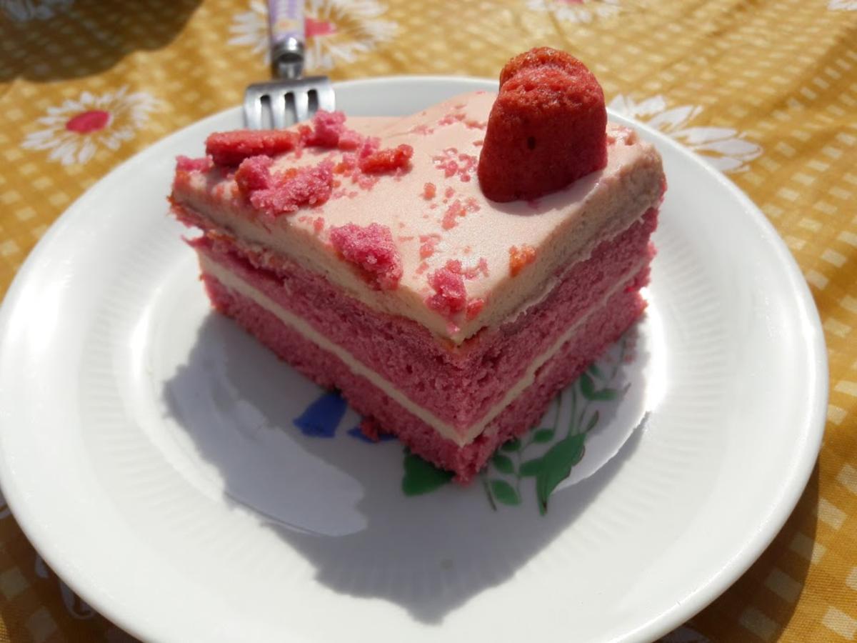 Kuchen in Pink und Dessert - Rezept - Bild Nr. 4