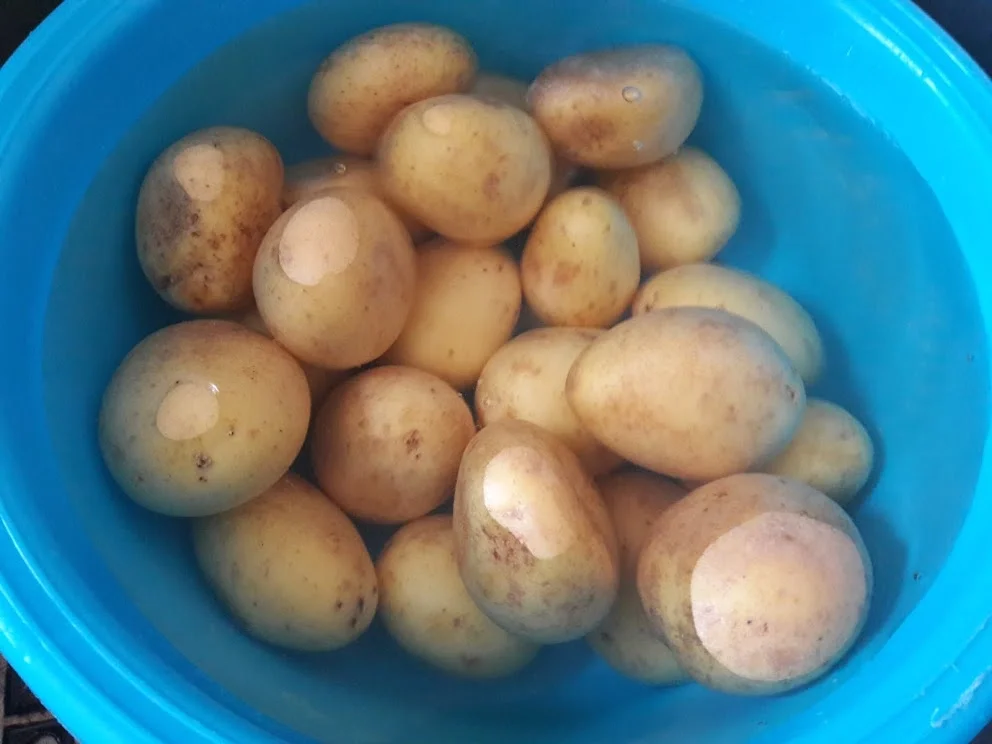 Rezept: Hähnchenfilets mit Spargel und Rosmarin-Kartoffeln Bild Nr. 4 Hähnchenfilets mit Spargel und Rosmarin-Kartoffeln - Rezept - Bild Nr. 4