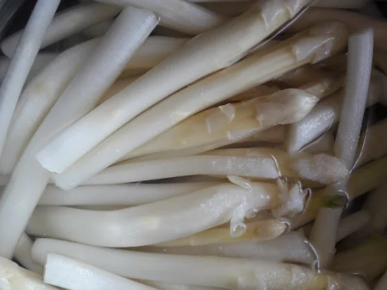 Rezept: Hähnchenfilets mit Spargel und Rosmarin-Kartoffeln Bild Nr. 5 Hähnchenfilets mit Spargel und Rosmarin-Kartoffeln - Rezept - Bild Nr. 5