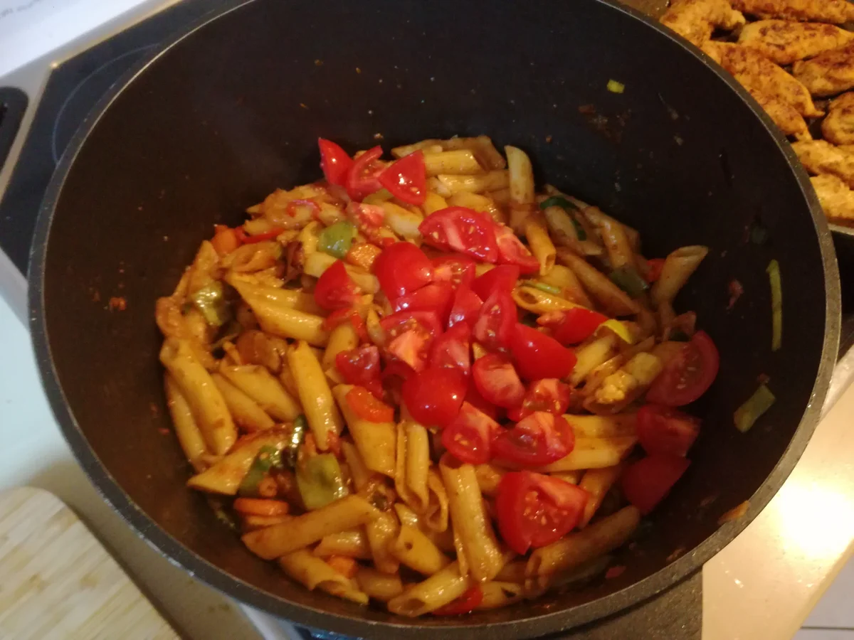 Nudelpfanne mit Hühnchen - Rezept - Bild Nr. 5