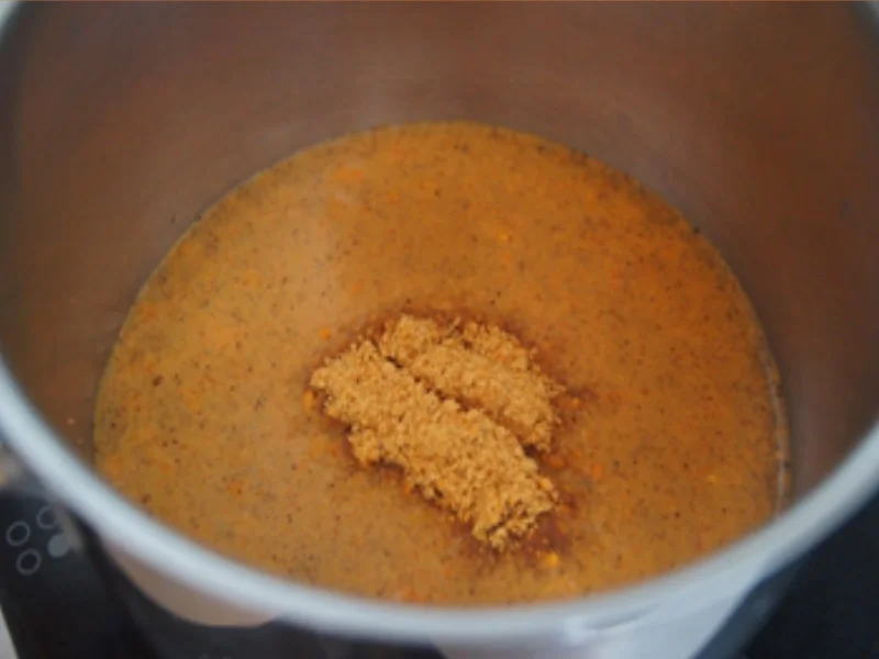 Hähnchenspieße mit Erdnusssauce und gemischter Salat mit Orangendressing - Rezept - Bild Nr. 11