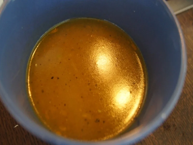 Hähnchenspieße mit Erdnusssauce und gemischter Salat mit Orangendressing - Rezept - Bild Nr. 13