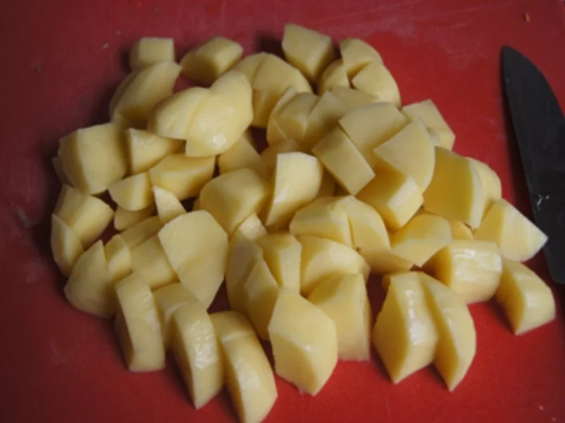 Rezept: Bratwurst mit Brokkoli und Kartoffelstampf Bild Nr. 7 Bratwurst mit Brokkoli und Kartoffelstampf - Rezept - Bild Nr. 7