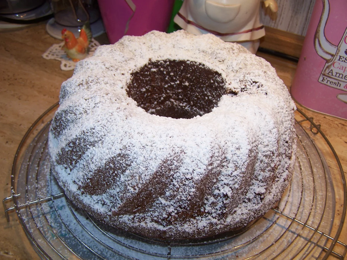 Orangen-Punsch- Kuchen mit Schokolade - Rezept - Bild Nr. 10437