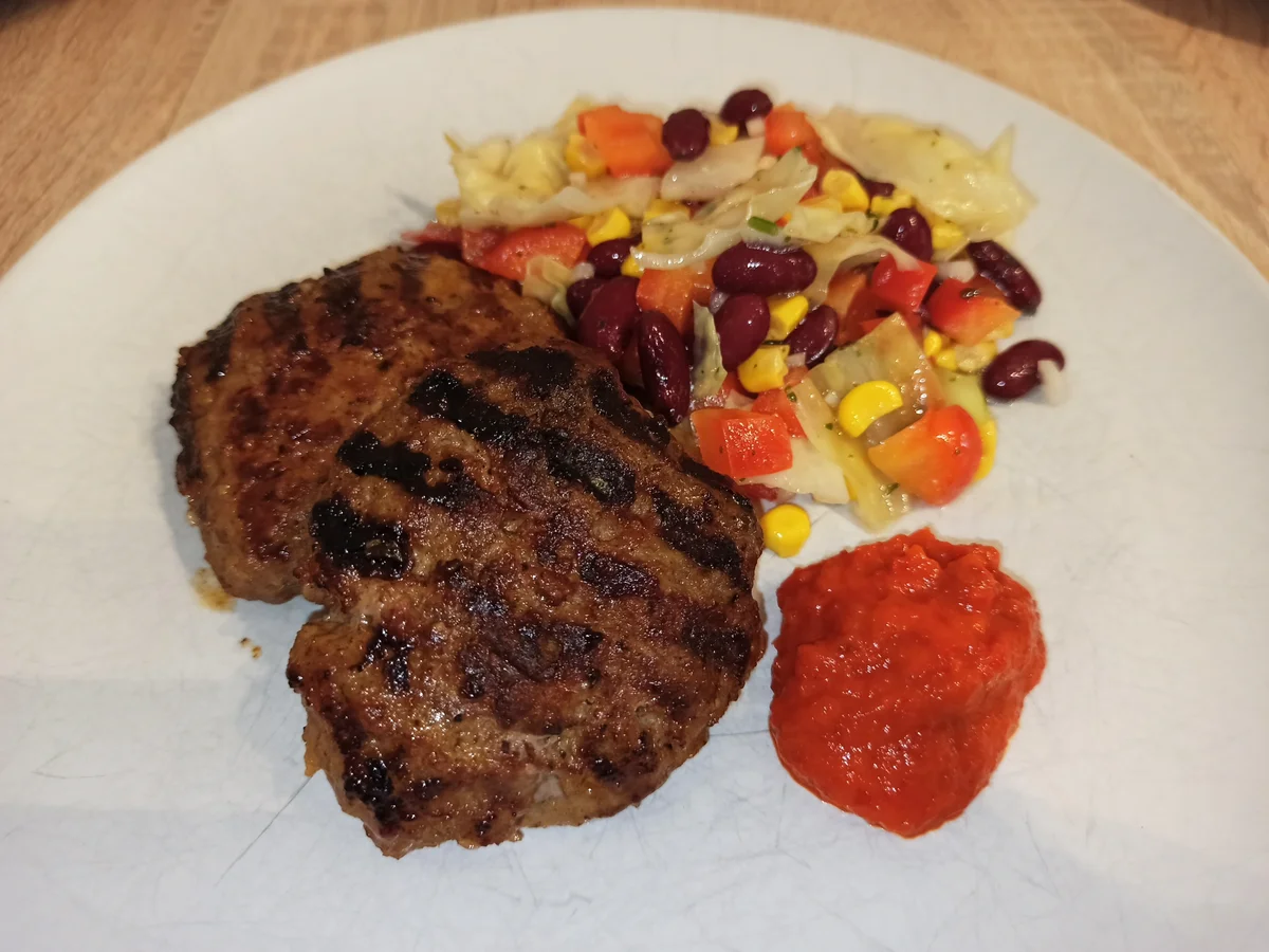 Rezept: Pljeskavica Bild Nr. 2 Pljeskavica - Rezept - Bild Nr. 2