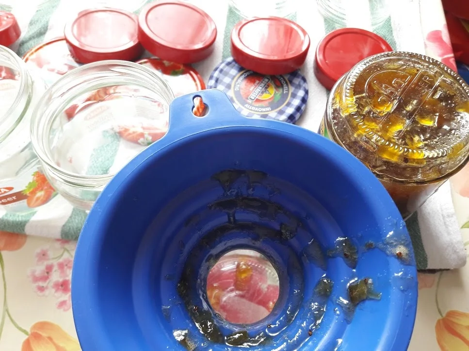 Rhabarbermarmelade - Rezept - Bild Nr. 9