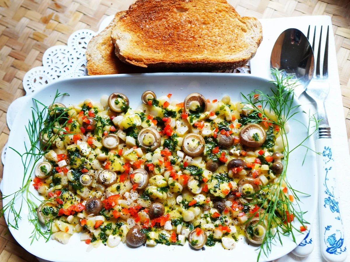 Frischer Pilzsalat – Insalata di funghi alla Piemont - Rezept - Bild Nr. 10449