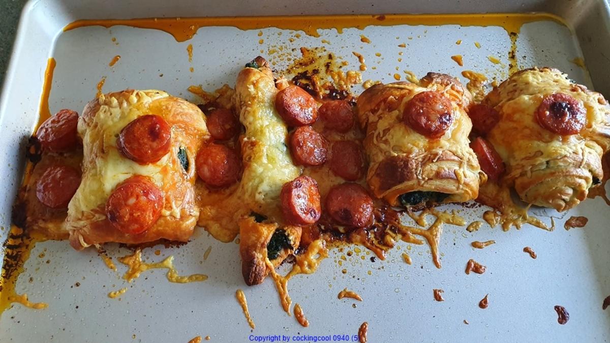 Gerollte Pizza mit Spinatfüllung und Chorizo - Rezept - Bild Nr. 10455