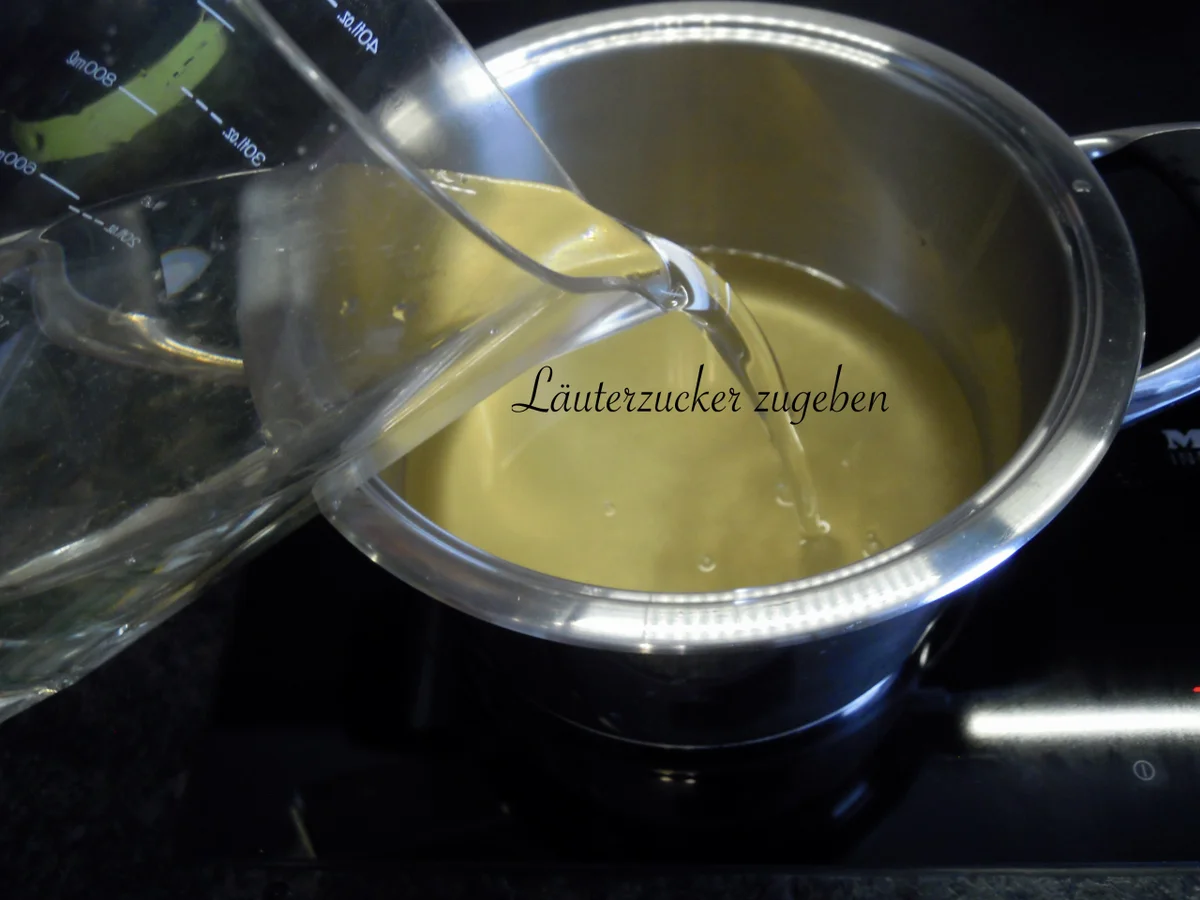 Rezept: Holunder Blüten Sirup Bild Nr. 14 Holunder Blüten Sirup - Rezept - Bild Nr. 14