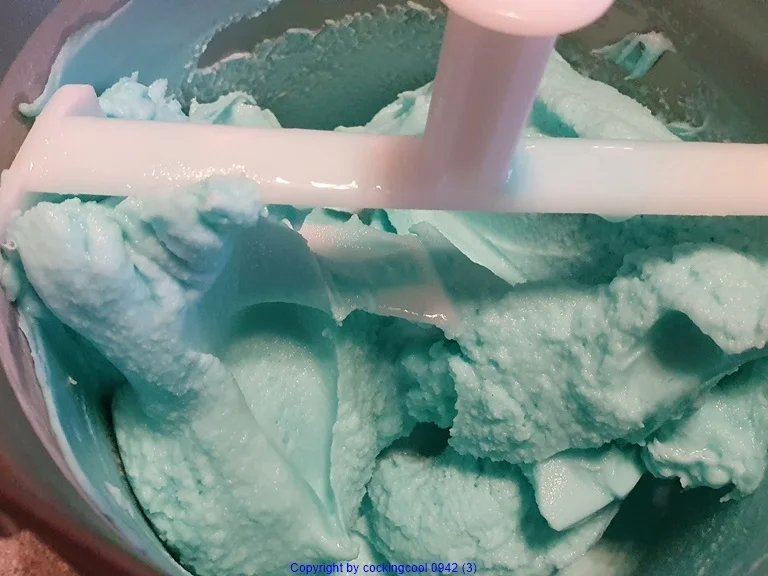 Mein ganz Persönliches "Schlumpfeis" - Rezept - Bild Nr. 8