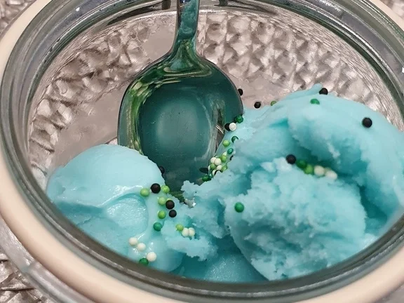 Mein ganz Persönliches "Schlumpfeis" - Rezept - Bild Nr. 12