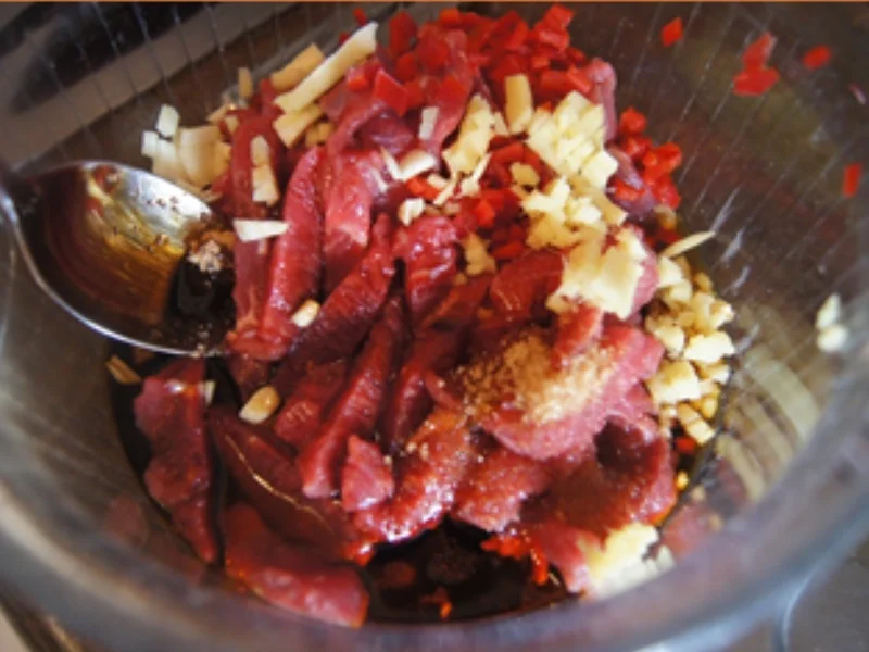 Rindfleischstreifen mit Gemüsemix und Mie-Nudeln - Rezept - Bild Nr. 5