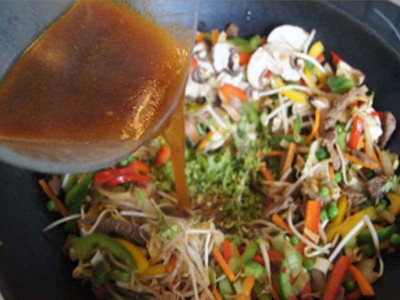 Rindfleischstreifen mit Gemüsemix und Mie-Nudeln - Rezept - Bild Nr. 22