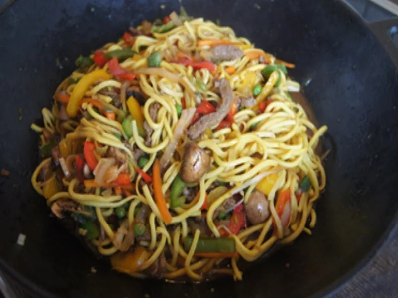 Rindfleischstreifen mit Gemüsemix und Mie-Nudeln - Rezept - Bild Nr. 25