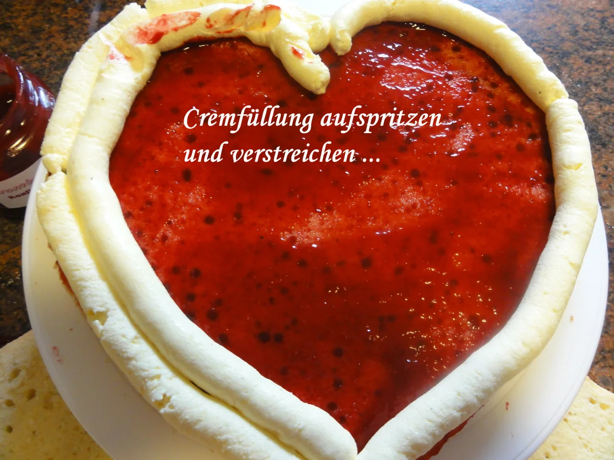 Rührteig:   FRANKFURTER "HERZ" statt einem Kranz - Rezept - Bild Nr. 10