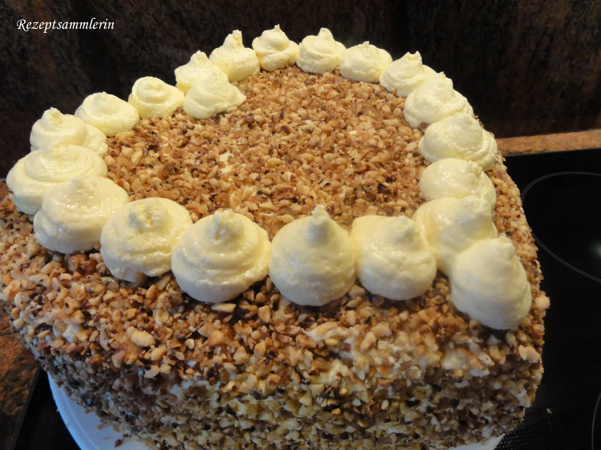 Rührteig:   FRANKFURTER "HERZ" statt einem Kranz - Rezept - Bild Nr. 14