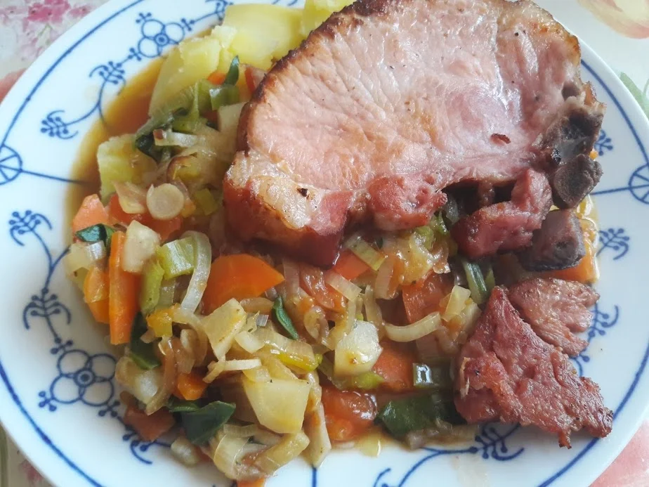 Rezept: Kasseler auf Gemüsebett Bild Nr. 3 Kasseler auf Gemüsebett - Rezept - Bild Nr. 3