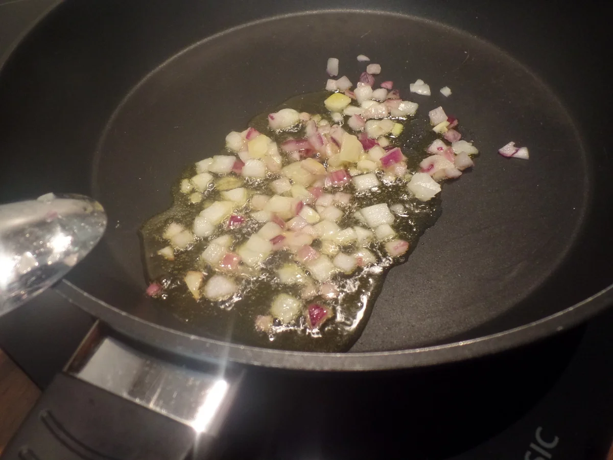 Rezept: Spargel-Gnocchi-Pfanne Bild Nr. 10458 Spargel-Gnocchi-Pfanne - Rezept - Bild Nr. 10458