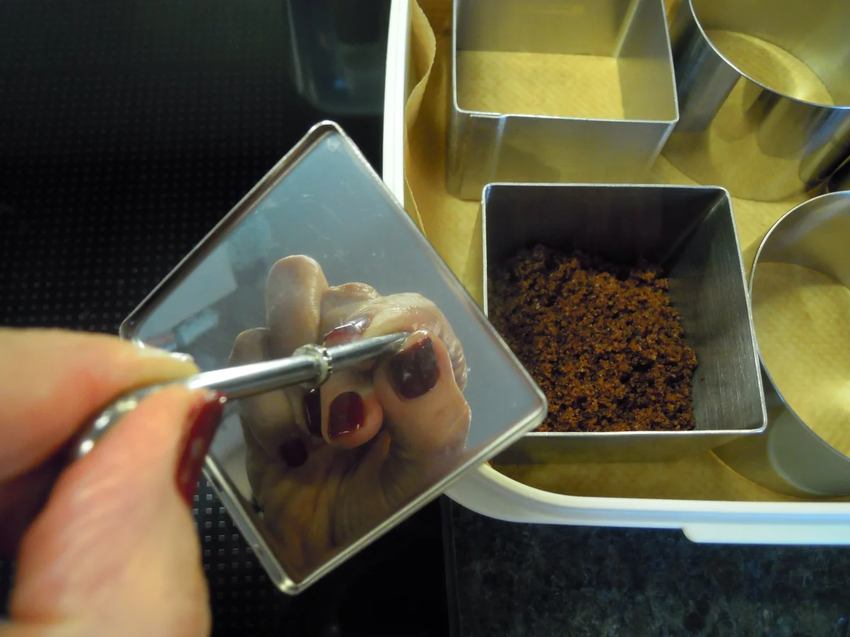 Rezept: Ananas Kokos Törtchen mit Pina Colada Espuma Bild Nr. 11 Ananas Kokos Törtchen mit Pina Colada Espuma - Rezept - Bild Nr. 11