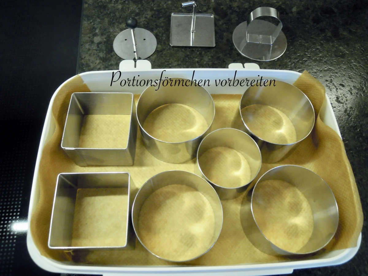 Rezept: Ananas Kokos Törtchen mit Pina Colada Espuma Bild Nr. 10 Ananas Kokos Törtchen mit Pina Colada Espuma - Rezept - Bild Nr. 10