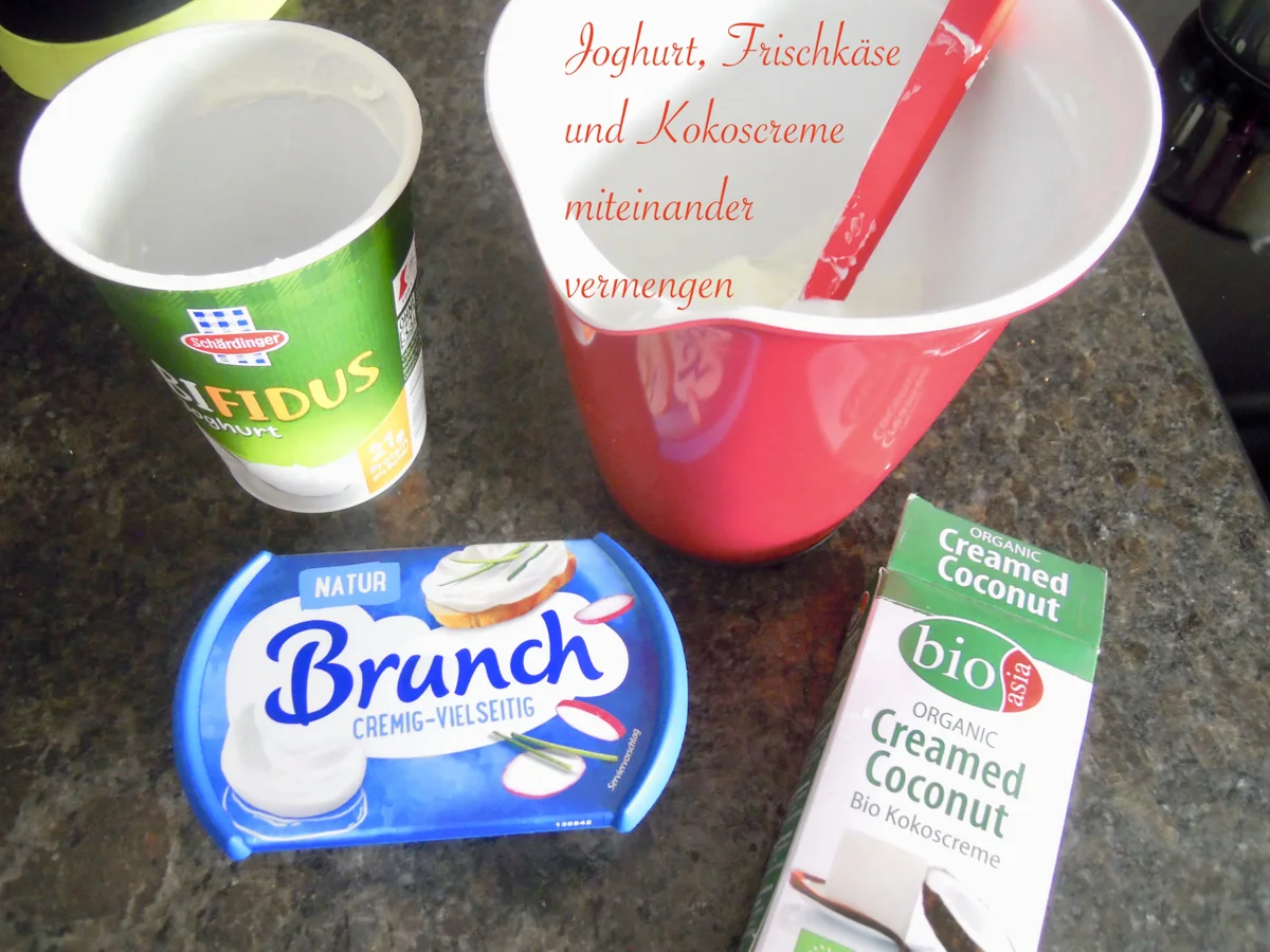 Rezept: Ananas Kokos Törtchen mit Pina Colada Espuma Bild Nr. 10475 Ananas Kokos Törtchen mit Pina Colada Espuma - Rezept - Bild Nr. 10475