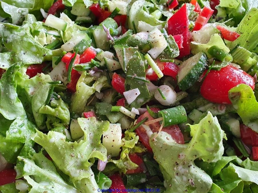 Hähnchenbrust am Knochen mit Gartensalat - schnell &amp; einfach - von ...
