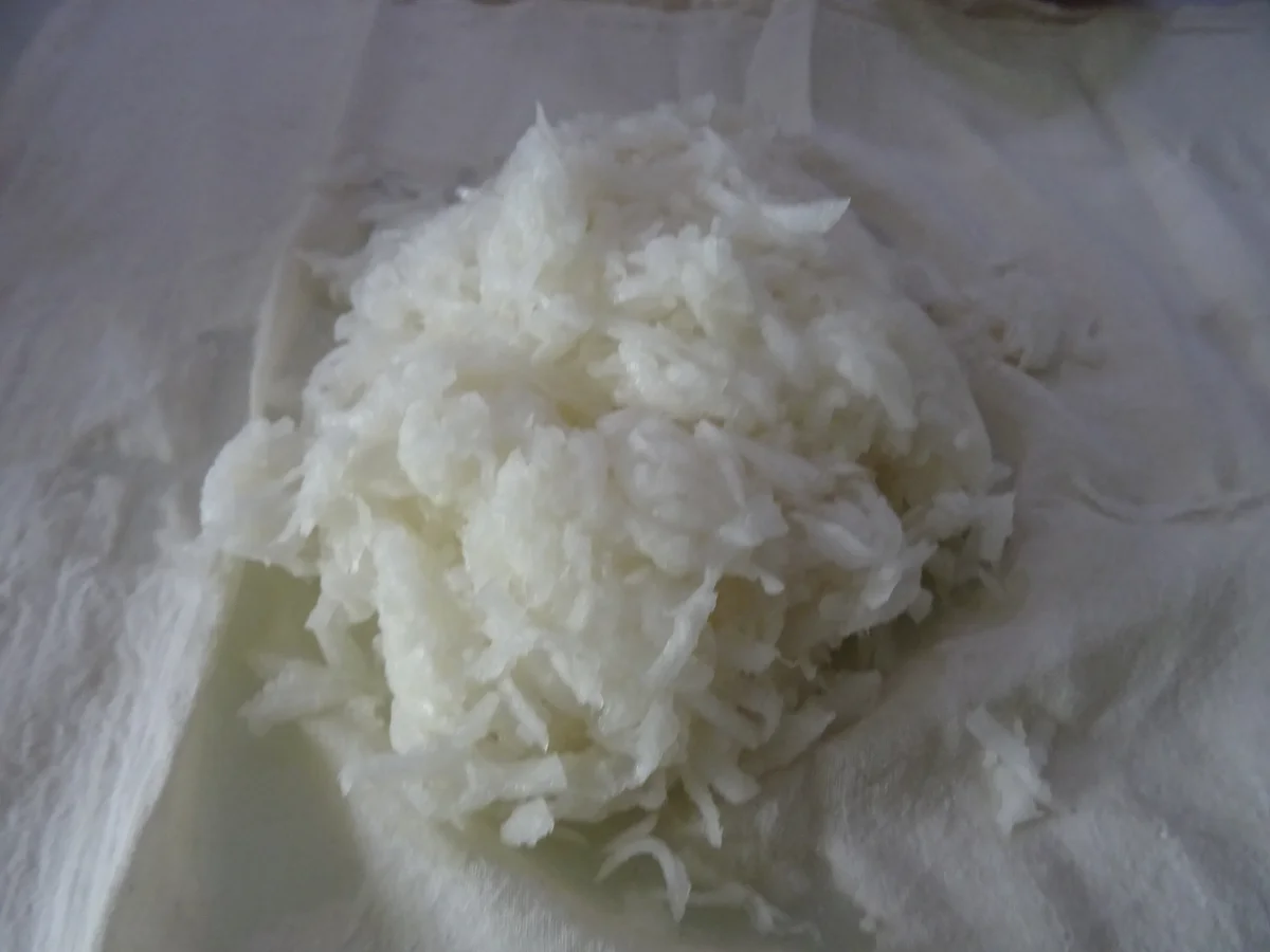 Rezept: Dorade mit Lachs-Farce-Füllung.... Rettich-Salat und Kräuter-Drillingen Bild Nr. 8 Dorade mit Lachs-Farce-Füllung.... Rettich-Salat und Kräuter-Drillingen - Rezept - Bild Nr. 8