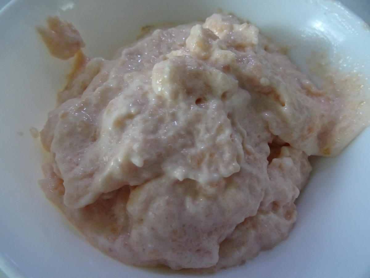 Dorade mit Lachs Farce Füllung Rettich Salat und Kräuter Drillingen ...