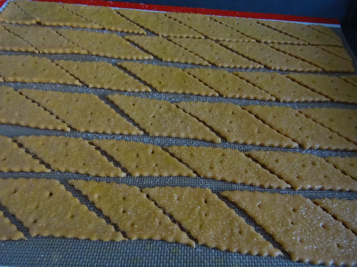 Rezept: Knabber-Gebäck mit und ohne Käse Bild Nr. 6 Knabber-Gebäck mit und ohne Käse - Rezept - Bild Nr. 6