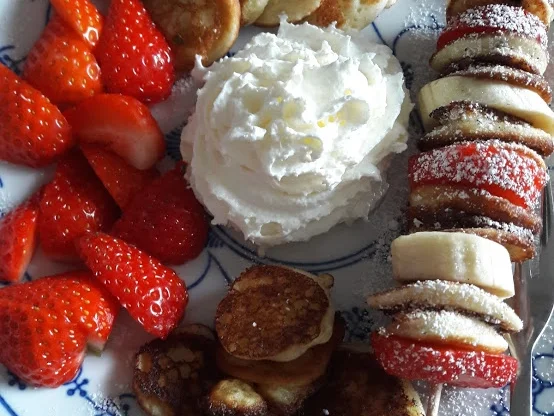 Rezept: Pancake-Obst-Spieße Bild Nr. 3 Pancake-Obst-Spieße - Rezept - Bild Nr. 3