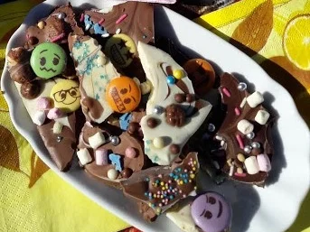 Bunte Schokoladenstücke - Rezept - Bild Nr. 2