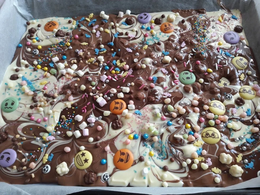 Bunte Schokoladenstücke - Rezept - Bild Nr. 6