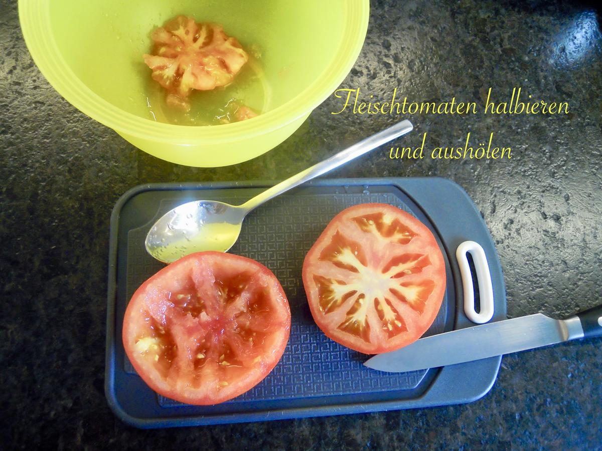 Gefüllte Tomate mit Käse überbacken - schnell &amp; einfach - von emari
