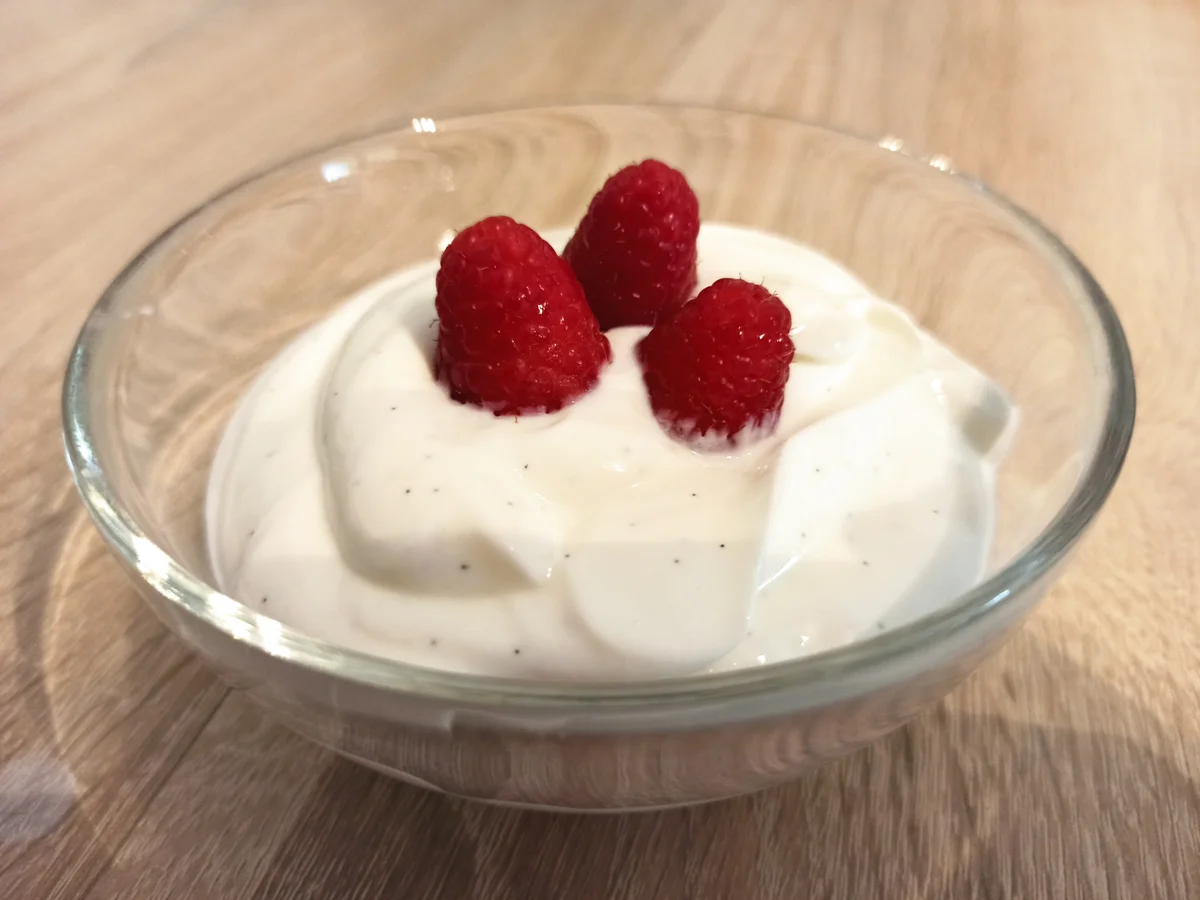 Rezept: Vanille Quark Bild Nr. 2 Vanille Quark - Rezept - Bild Nr. 2