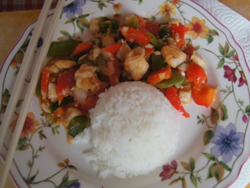 Rezept: Seelachsfilet in Tomatensauce mit Basmatireis Bild Nr. 2 Seelachsfilet in Tomatensauce mit Basmatireis - Rezept - Bild Nr. 2