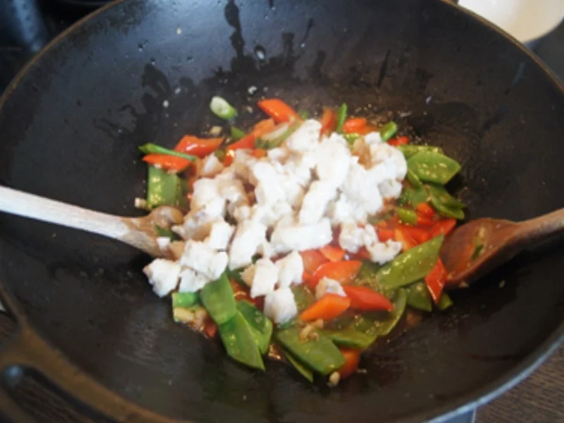 Rezept: Seelachsfilet in Tomatensauce mit Basmatireis Bild Nr. 17 Seelachsfilet in Tomatensauce mit Basmatireis - Rezept - Bild Nr. 17