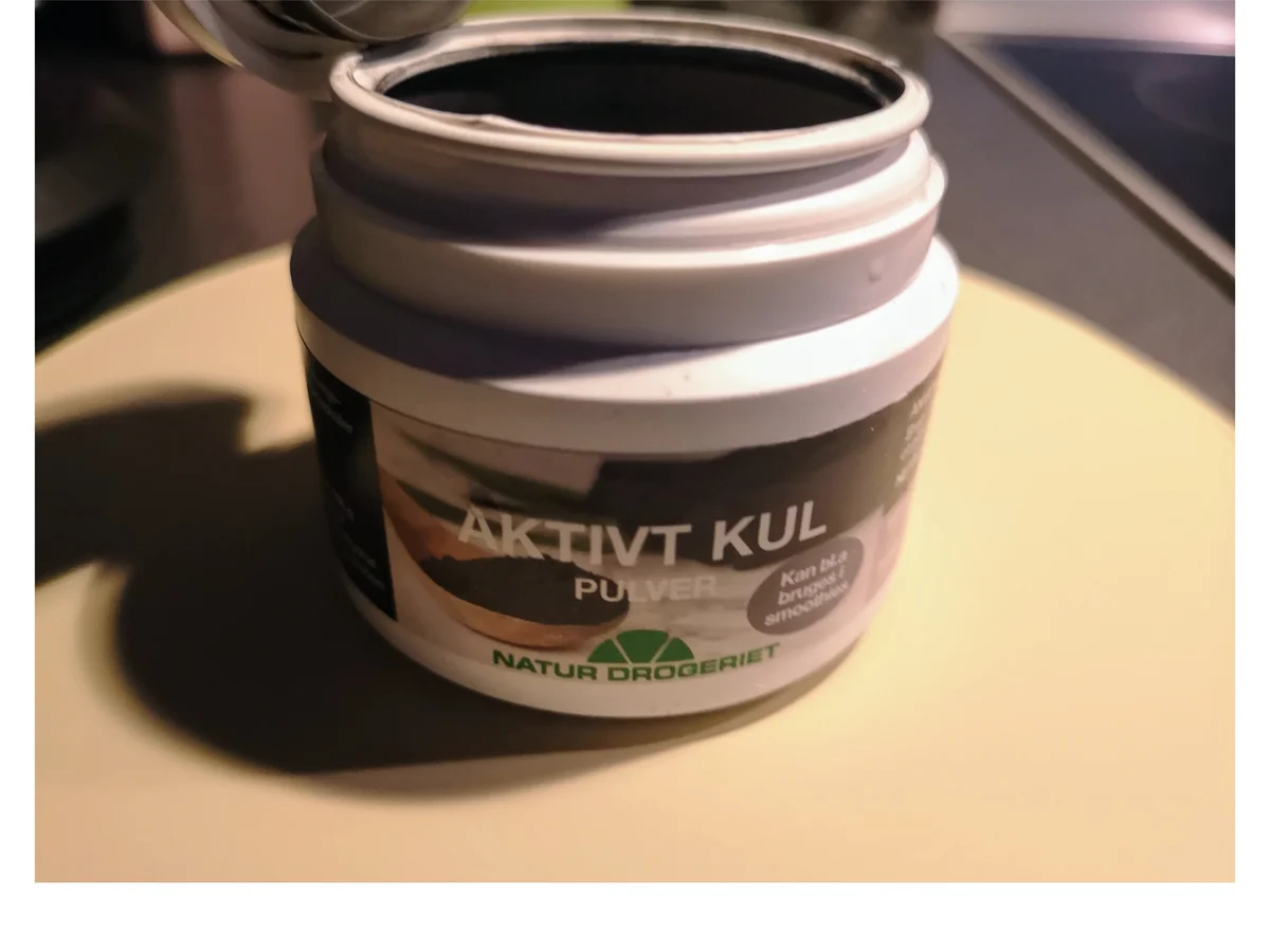 Rezept: BiNe` S BLACK SMOOTHIE Bild Nr. 2 BiNe` S BLACK SMOOTHIE - Rezept - Bild Nr. 2